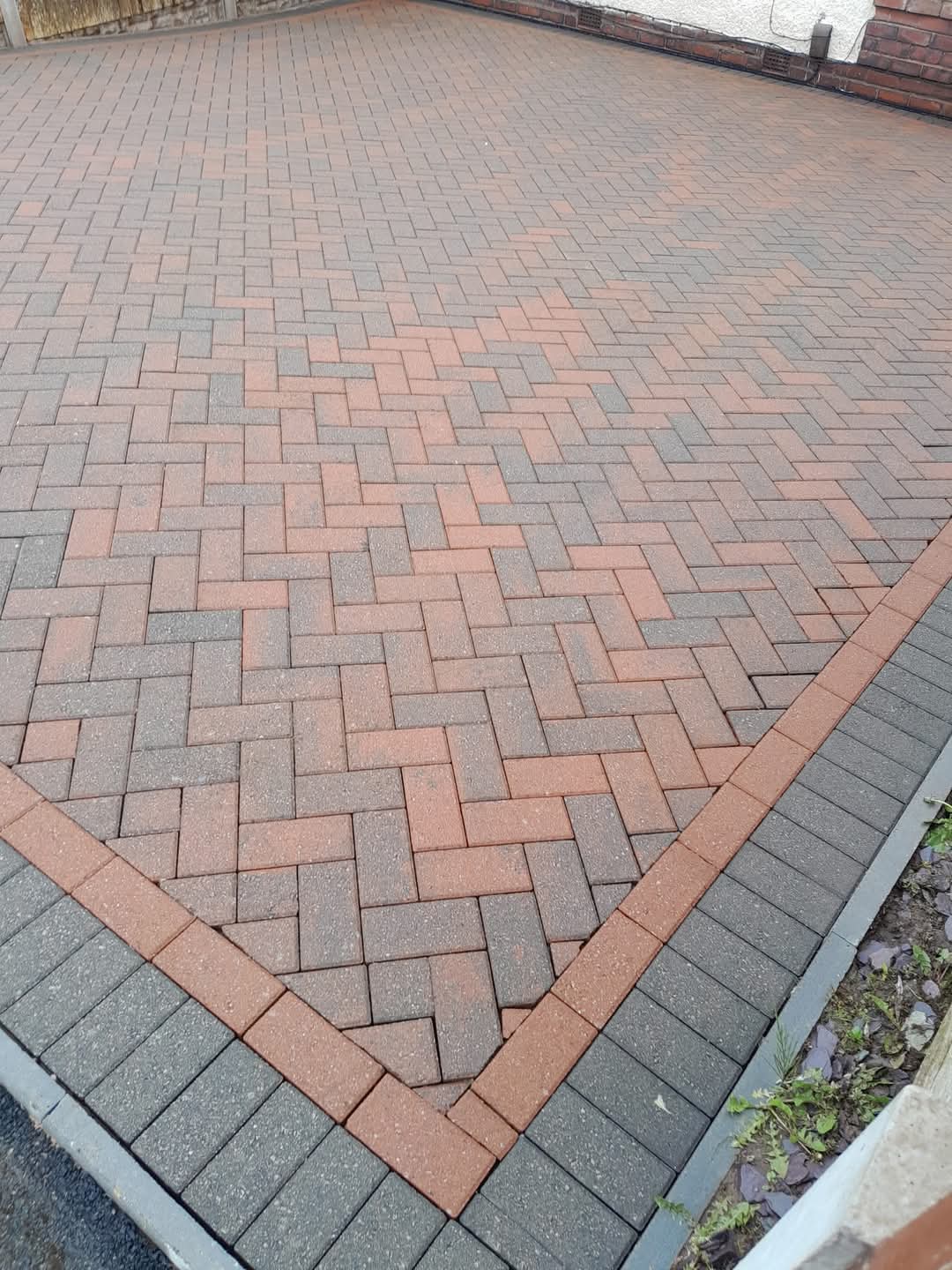 Window cleaning project 18 in Rowley Regis